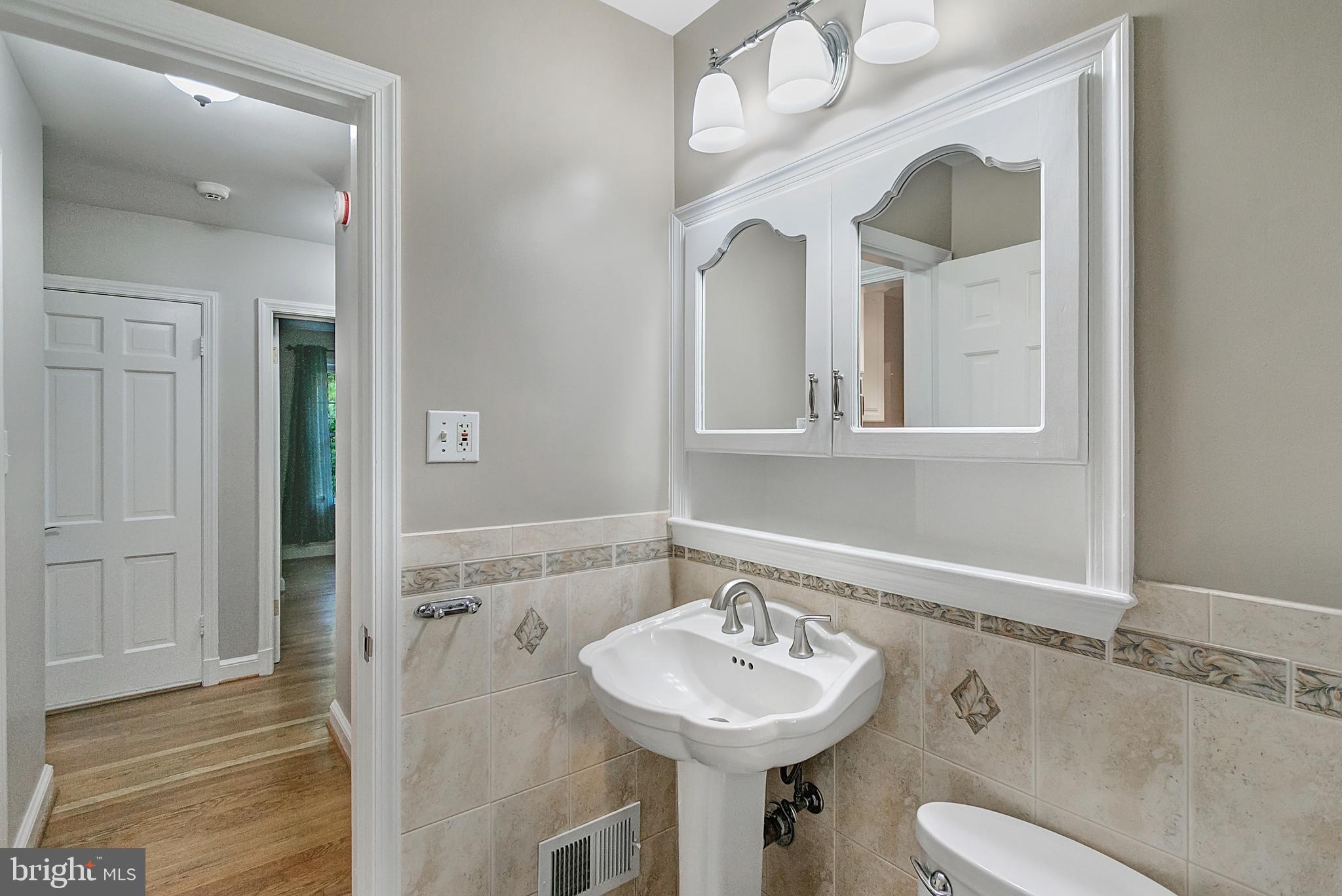 2108 48th Street Northwest Washington, DC 20007 - Photo 22 of 41