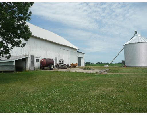 10500 Shively Road Nappanee, IN 46550 - Photo 11 of 11