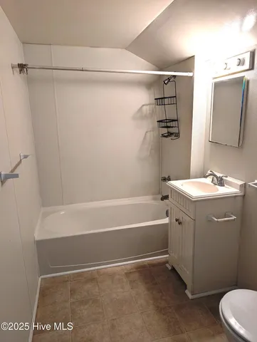 $124,900 | 304 Reid Street East, Wilson, NC 27893