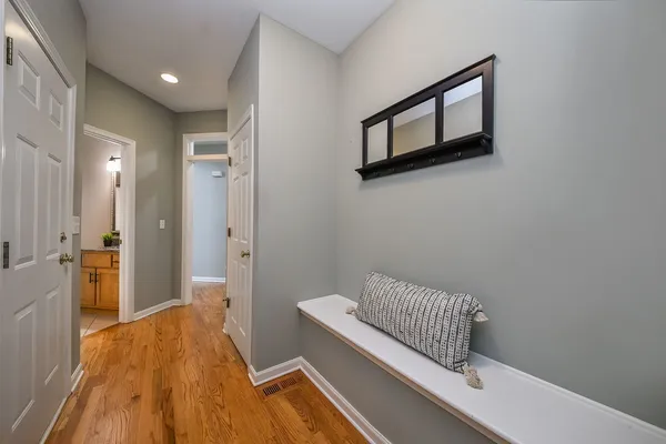 $830,000 | 640 Kendridge Court, Aurora, IL 60502