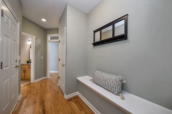 $830,000 | 640 Kendridge Court, Aurora, IL 60502