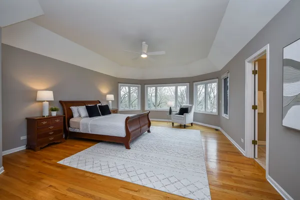 $830,000 | 640 Kendridge Court, Aurora, IL 60502