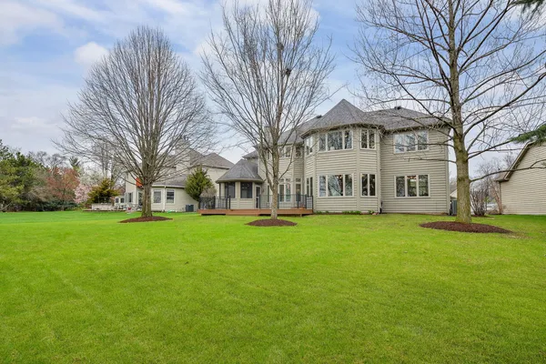 $830,000 | 640 Kendridge Court, Aurora, IL 60502