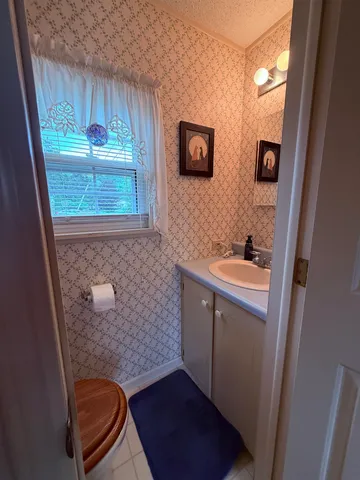 $165,000 | 8 Sir Lancelot Drive, Exeter, NH 03833