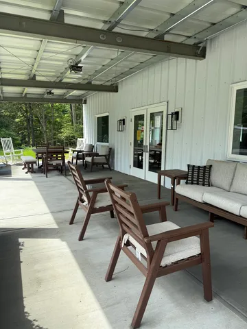 $165,000 | 8 Sir Lancelot Drive, Exeter, NH 03833