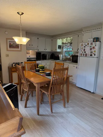 $165,000 | 8 Sir Lancelot Drive, Exeter, NH 03833