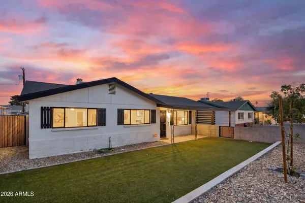 $550,000 | 1017 East El Caminito Drive, Phoenix, AZ 85020