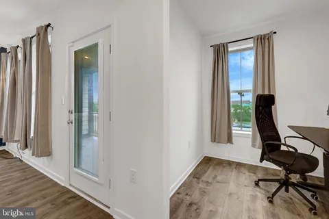 $650,000 | 20941 Bluebird Square, Sterling, VA 20165