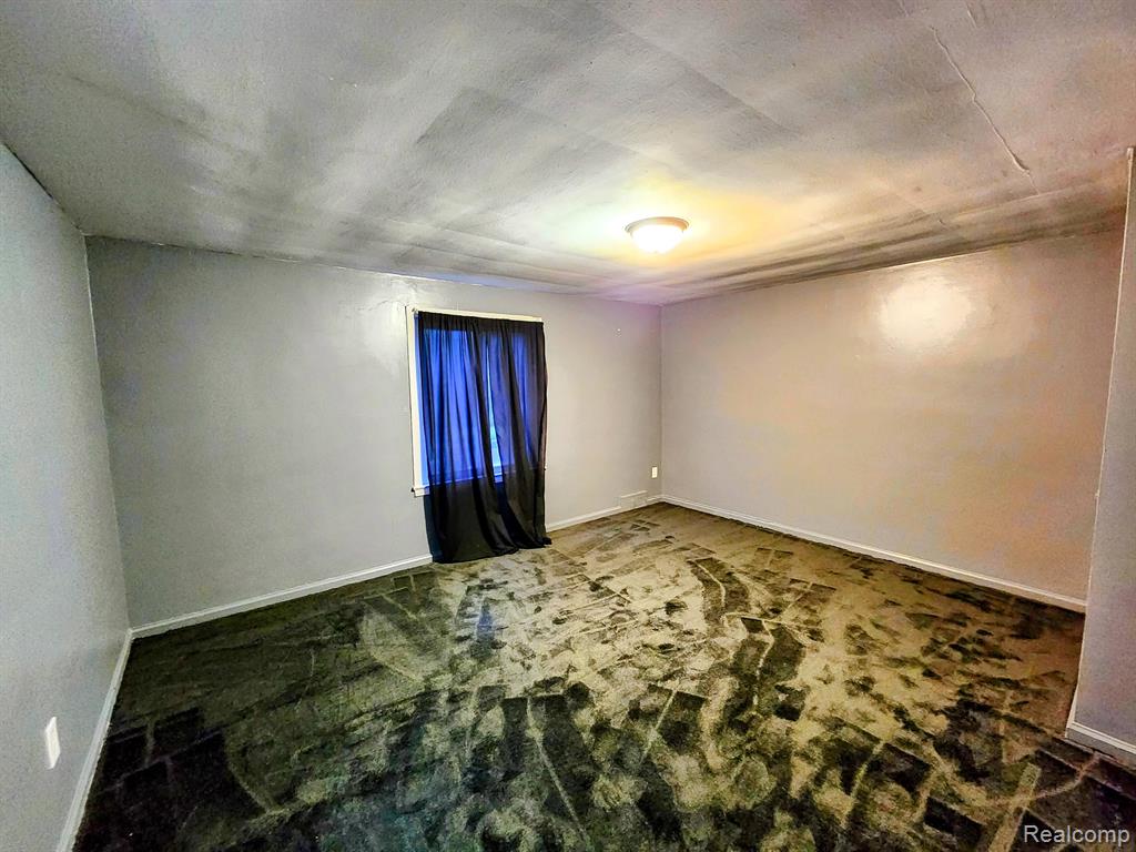 7724 Evergreen Road Detroit, MI 48228 - Photo 4 of 9