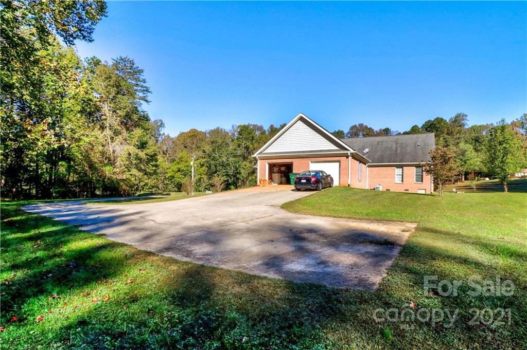 7235 Bringle Ferry Road Salisbury, NC 28146 - Photo 13 of 29 Gallery Image 13