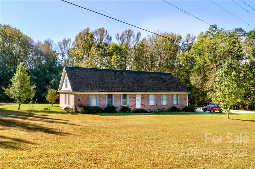 7235 Bringle Ferry Road Salisbury, NC 28146 - Photo 14 of 29 Gallery Image 14