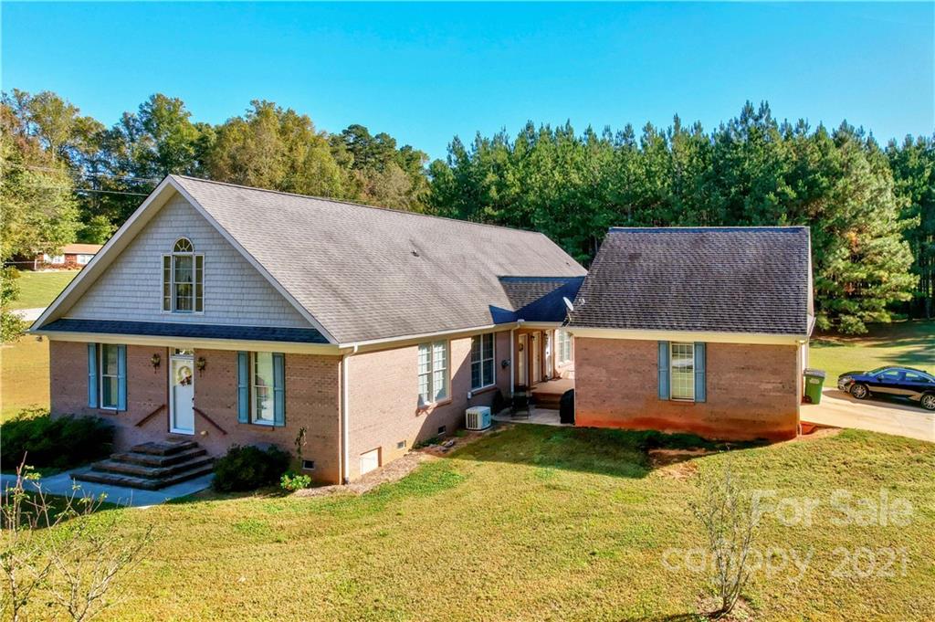 7235 Bringle Ferry Road Salisbury, NC 28146 - Photo 3 of 29 Gallery Image 3