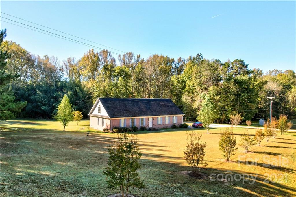 7235 Bringle Ferry Road Salisbury, NC 28146 - Photo 6 of 29 Gallery Image 6