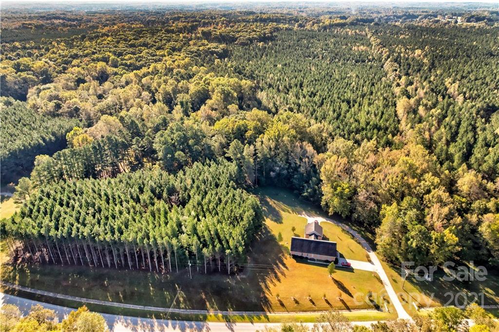 7235 Bringle Ferry Road Salisbury, NC 28146 - Photo 9 of 29 Gallery Image 9