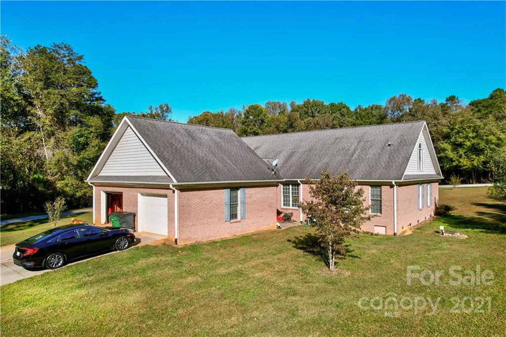 7235 Bringle Ferry Road Salisbury, NC 28146 - Photo 10 of 29 Gallery Image 10
