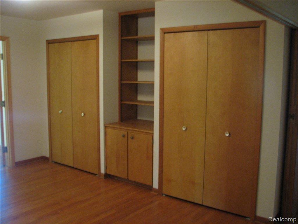 11100 Hensell Road Holly, MI 48442 - Photo 17 of 25 DEN W/ BUILT INS