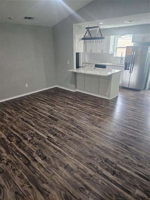 705 Rosedale Drive Hewitt, TX 76643 - Photo 3 of 15