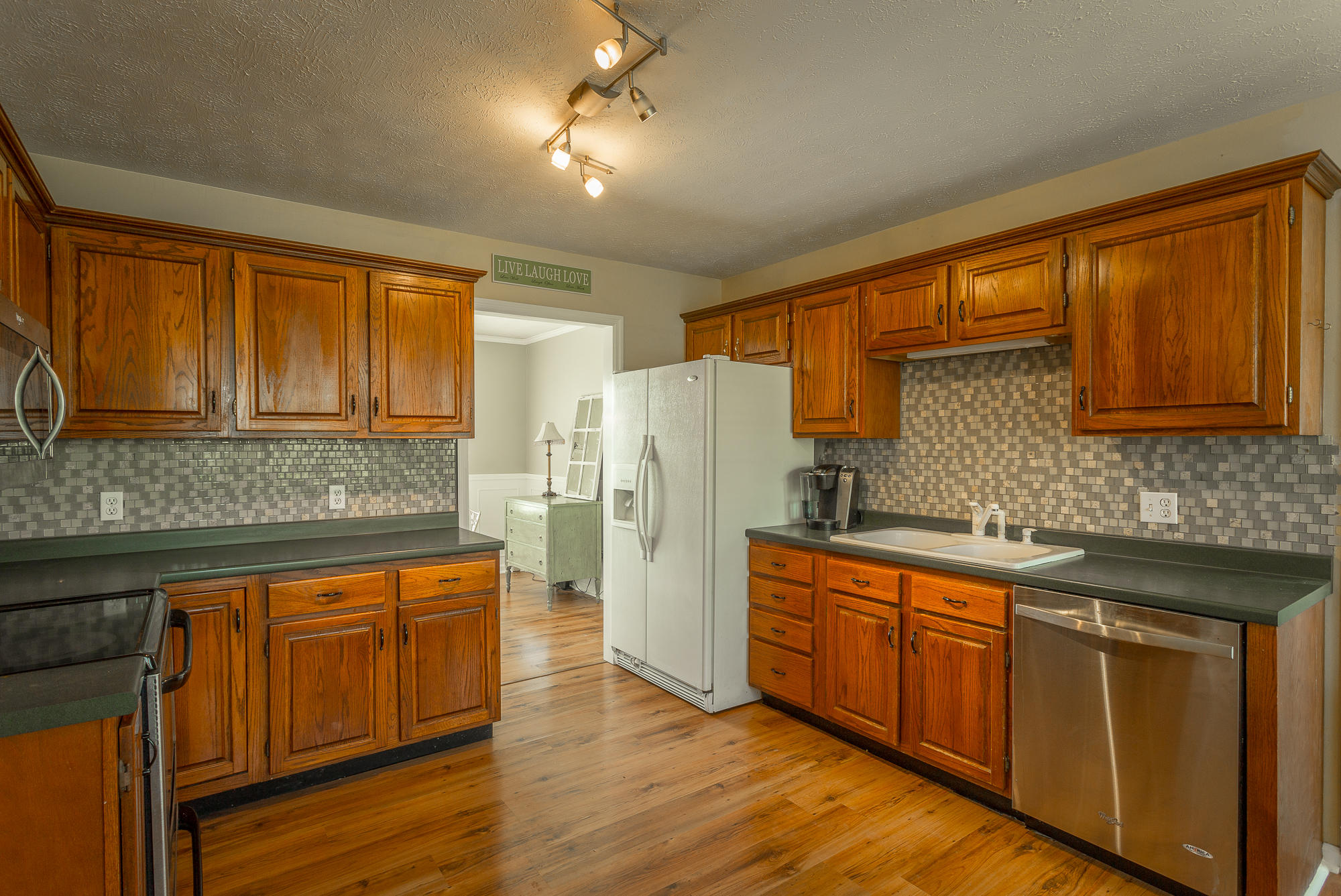 656 Misty Ridge Lane Ringgold, GA 30736 - Photo 5 of 33 Kitchen