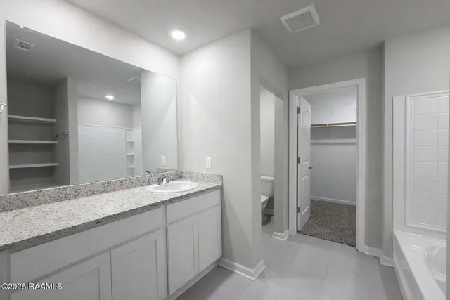 $2,000 | 234 Oak Heights Drive, Duson, LA 70529