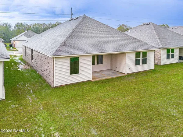 $1,900 | 234 Oak Heights Drive, Duson, LA 70529