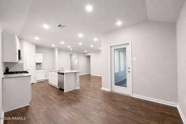 $2,000 | 234 Oak Heights Drive, Duson, LA 70529