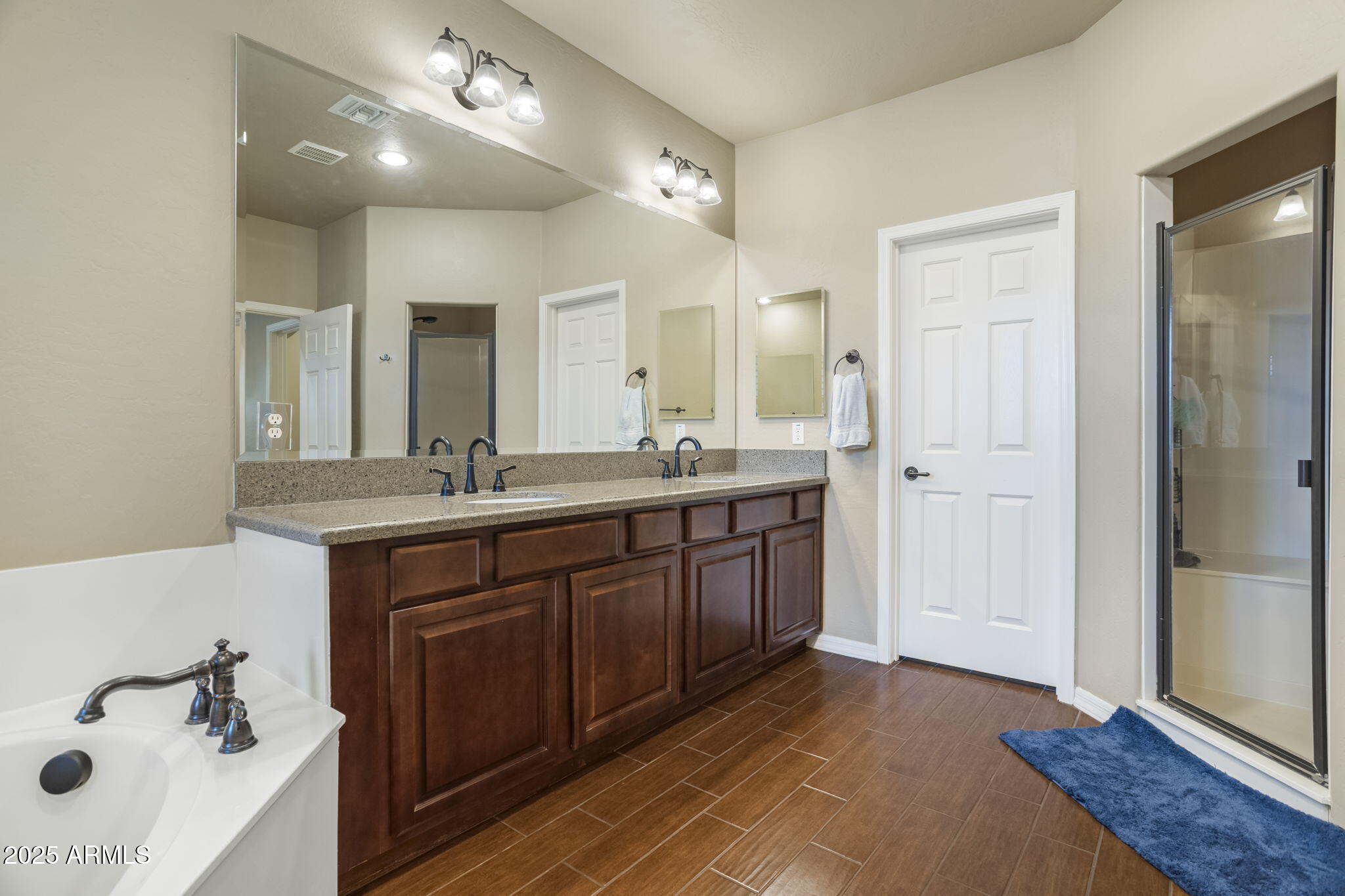 3935 East Rough Rider Road, Unit 1056 Phoenix, AZ 85050 - Photo 11 of 13 3935 E Rough Rider Rd 1056 Phoenix - 315