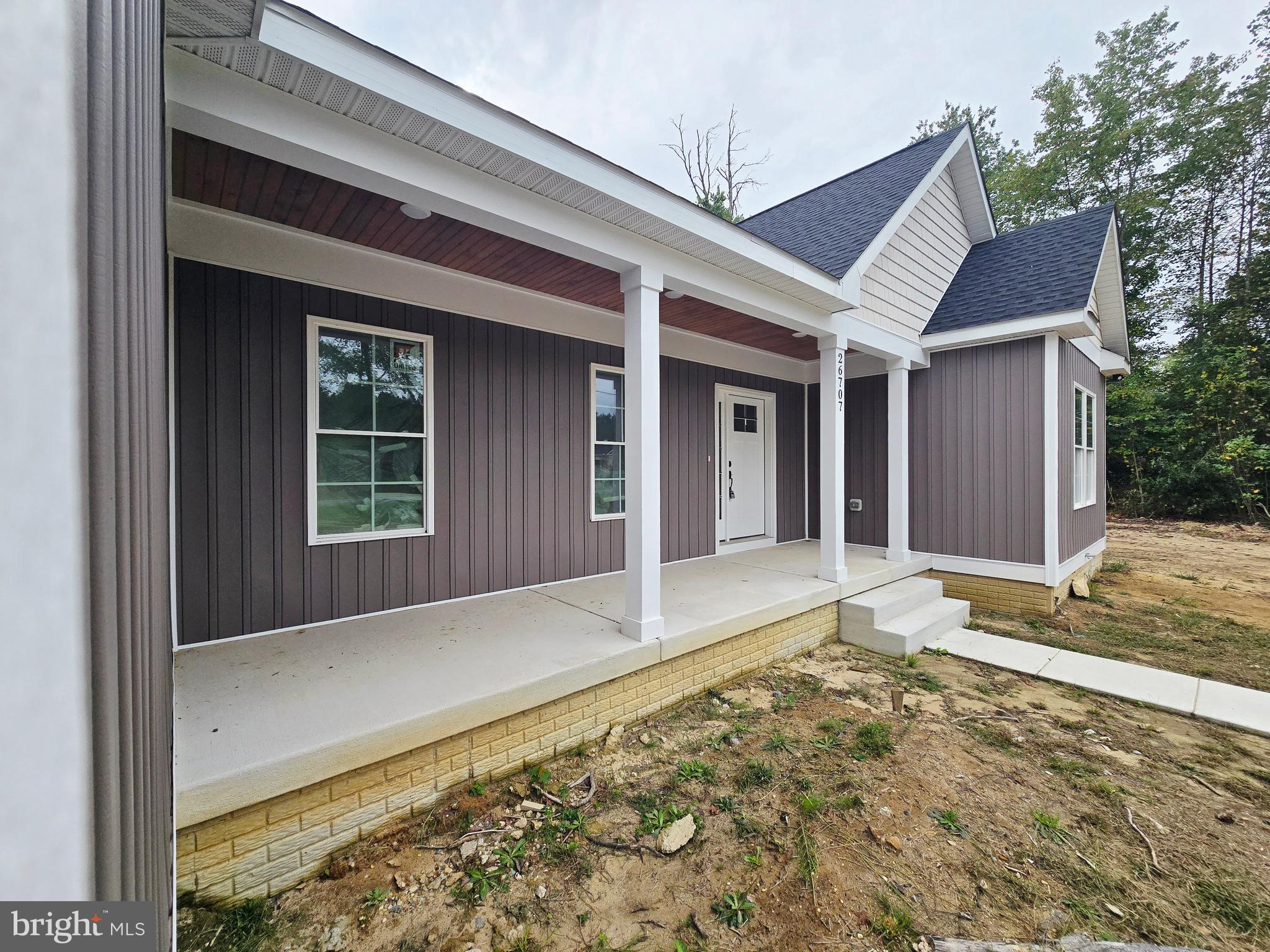 26707 Shortly Road Georgetown, DE 19947 - Photo 5 of 35 a front view of a house