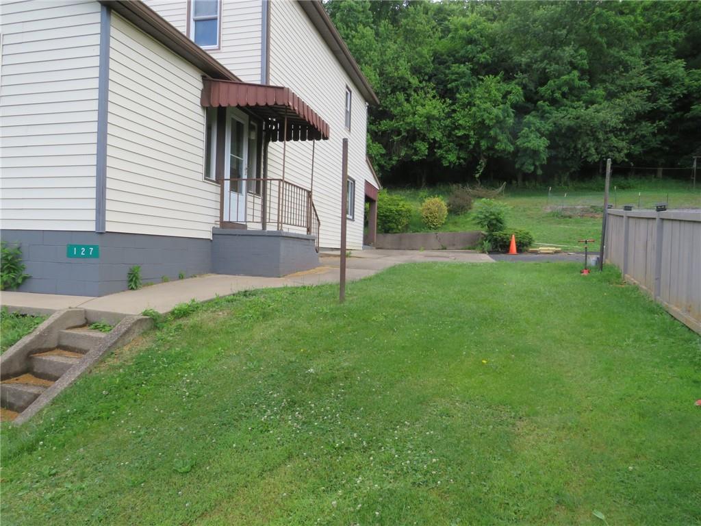 127 Maple Street Rochester, PA 15074 - Photo 35 of 39