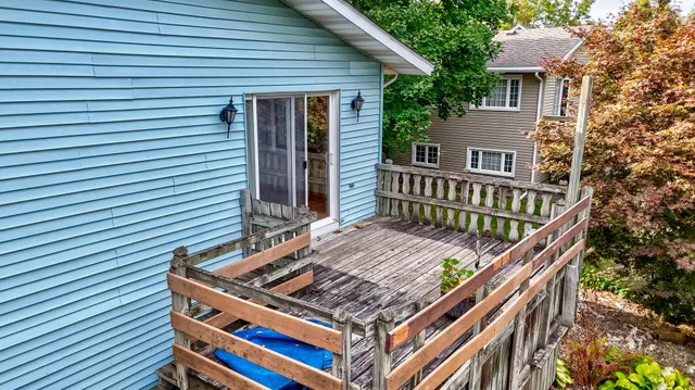 a view of deck with a deck