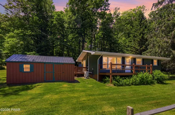 $329,000 | 133 Wynooska Road, Greentown, PA 18426