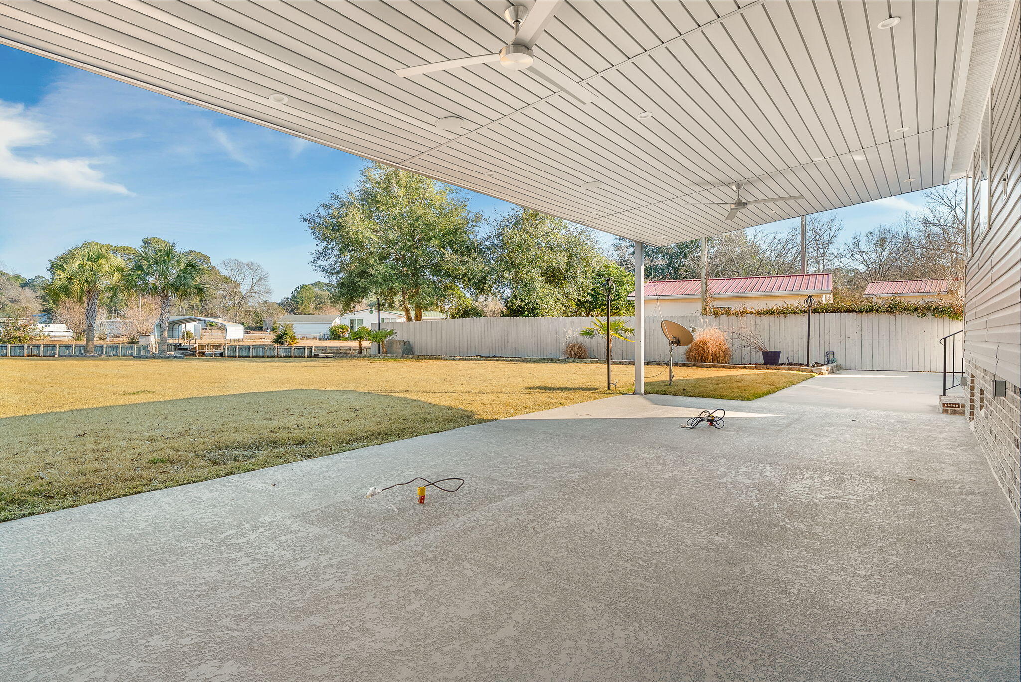 113 Sparrow Street Bonneau, SC 29431 - Photo 13 of 40 11-web-or-mls-Barclay Media Co 00-11