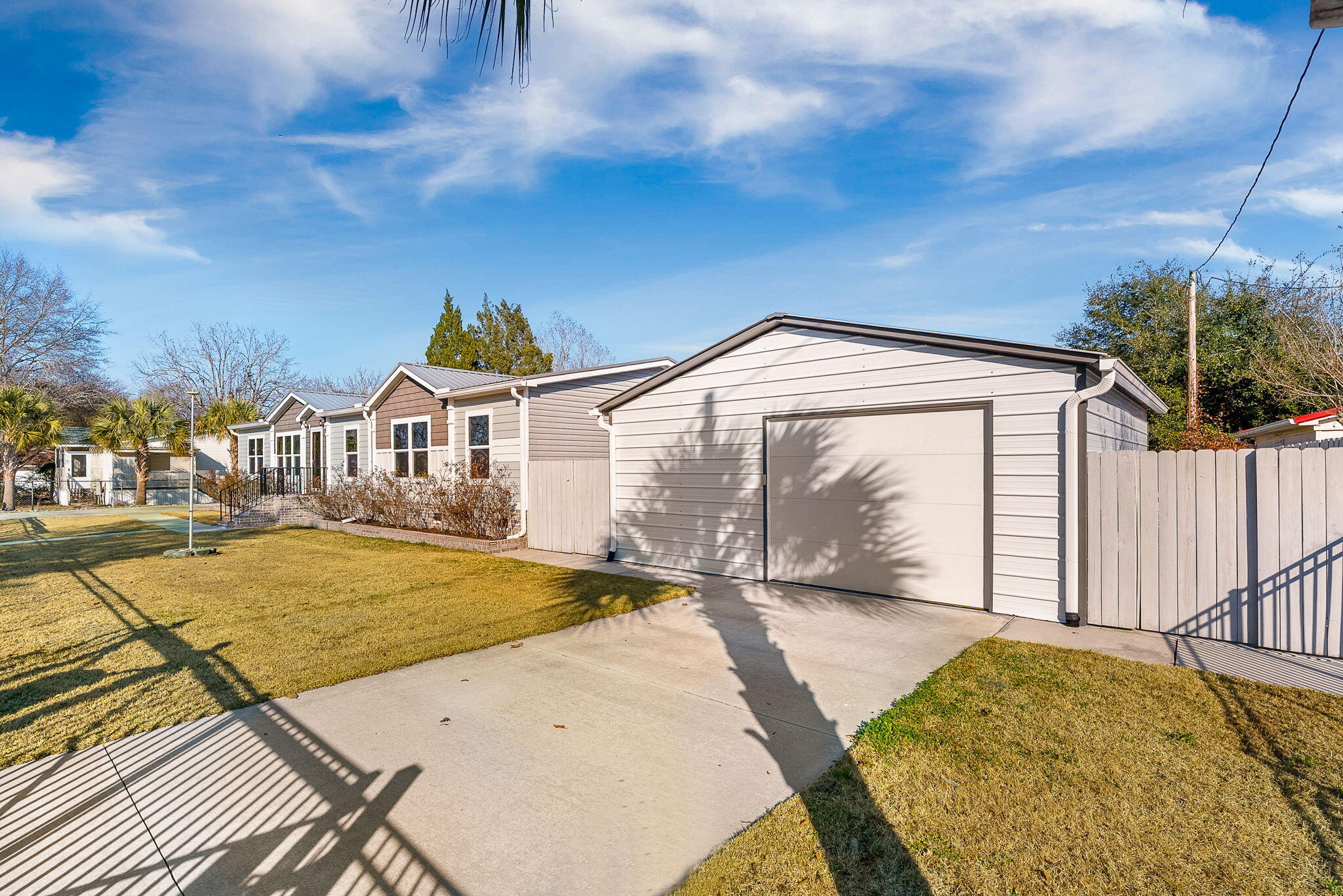 113 Sparrow Street Bonneau, SC 29431 - Photo 26 of 40 5-web-or-mls-Barclay Media Co 00-5