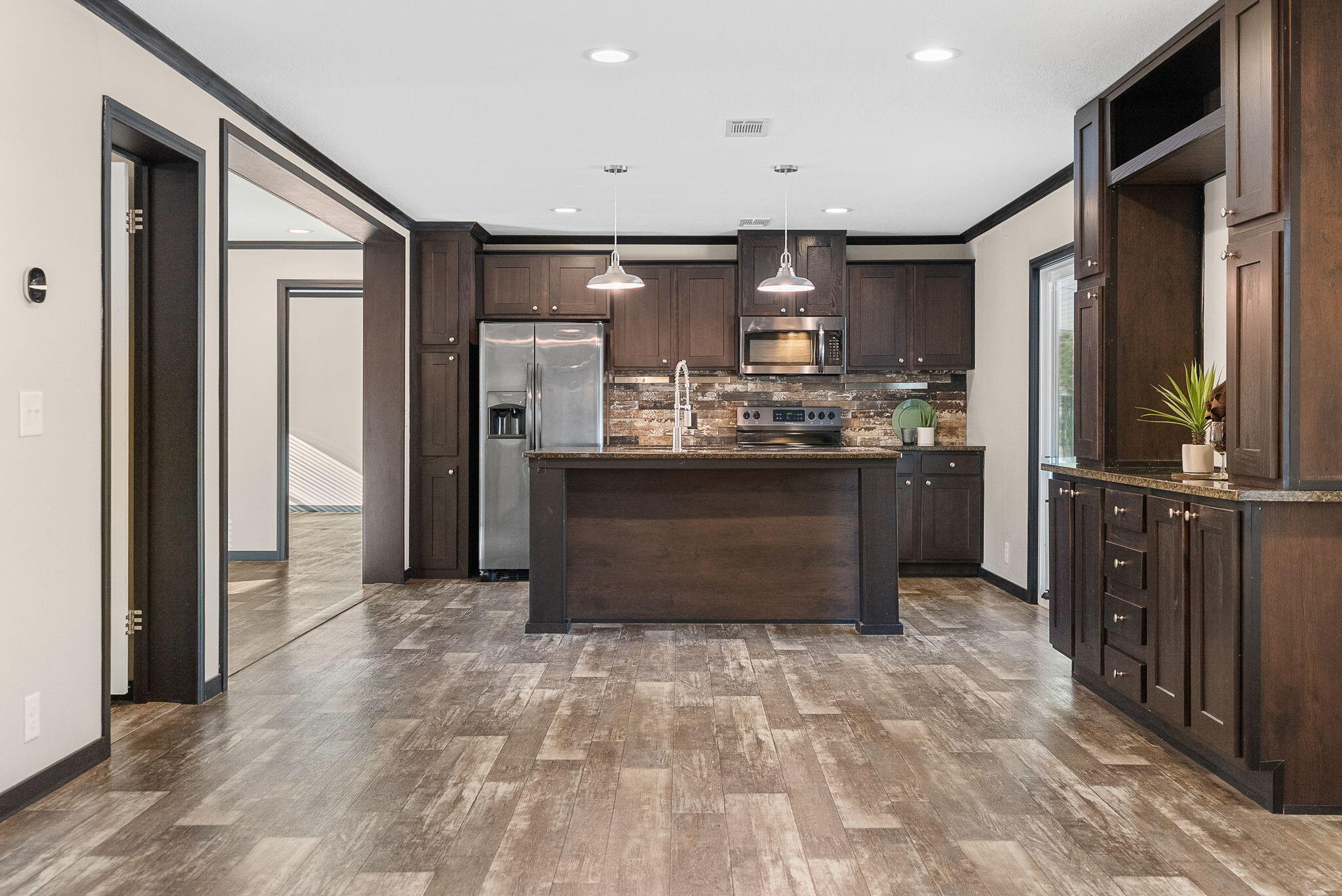 113 Sparrow Street Bonneau, SC 29431 - Photo 34 of 40 42-web-or-mls-Barclay Media Co 00-42