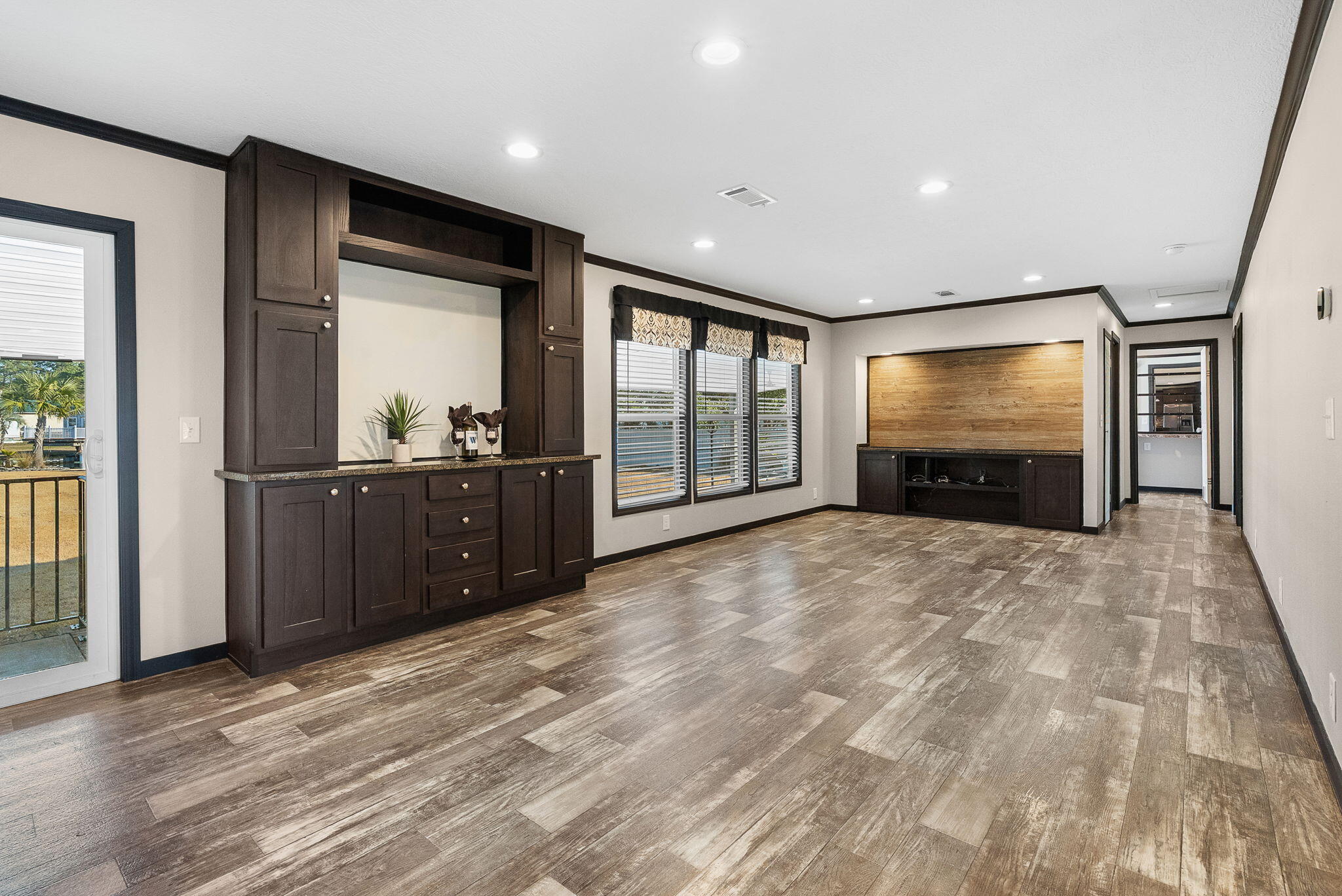 113 Sparrow Street Bonneau, SC 29431 - Photo 36 of 40 37-web-or-mls-Barclay Media Co 00-37