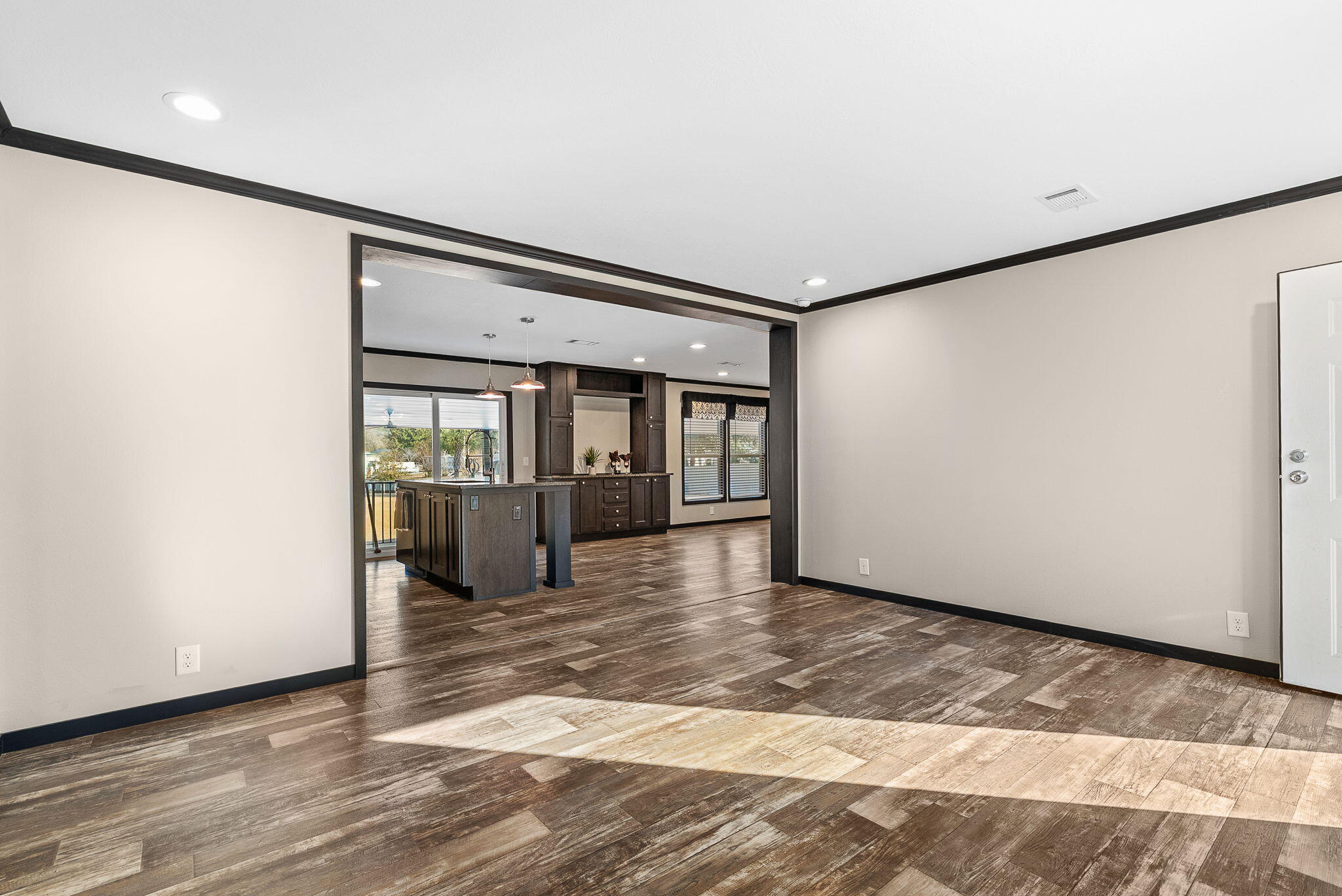 113 Sparrow Street Bonneau, SC 29431 - Photo 39 of 40 29-web-or-mls-Barclay Media Co 00-29