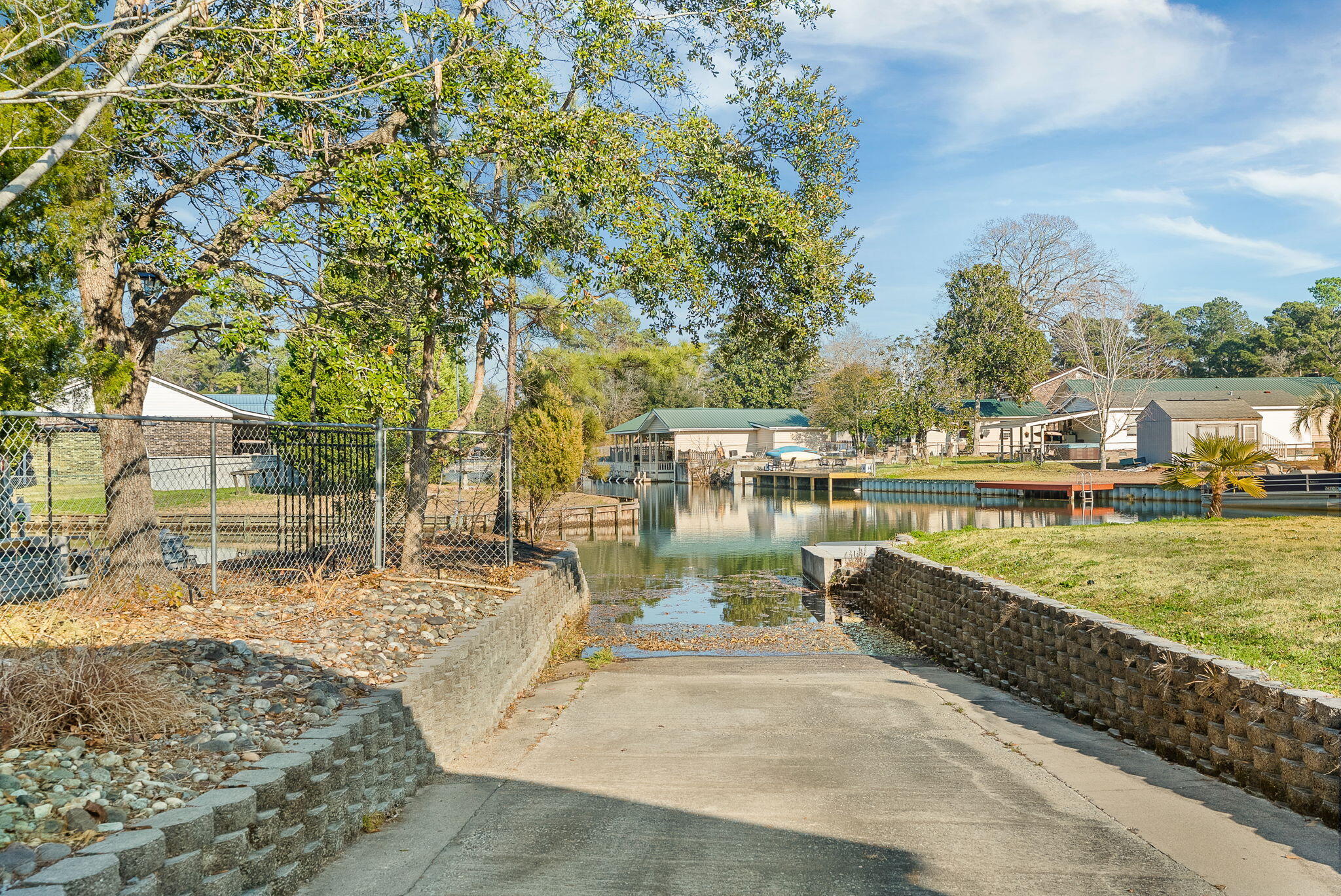 113 Sparrow Street Bonneau, SC 29431 - Photo 6 of 40 26-web-or-mls-Barclay Media Co 00-26