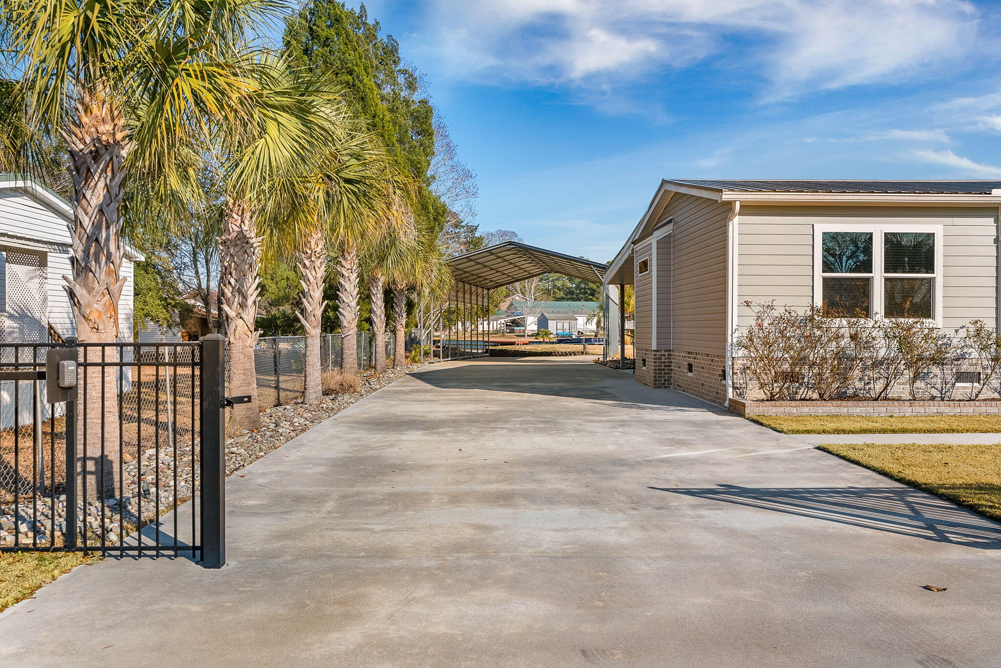 113 Sparrow Street Bonneau, SC 29431 - Photo 8 of 40 3-web-or-mls-Barclay Media Co 00-3