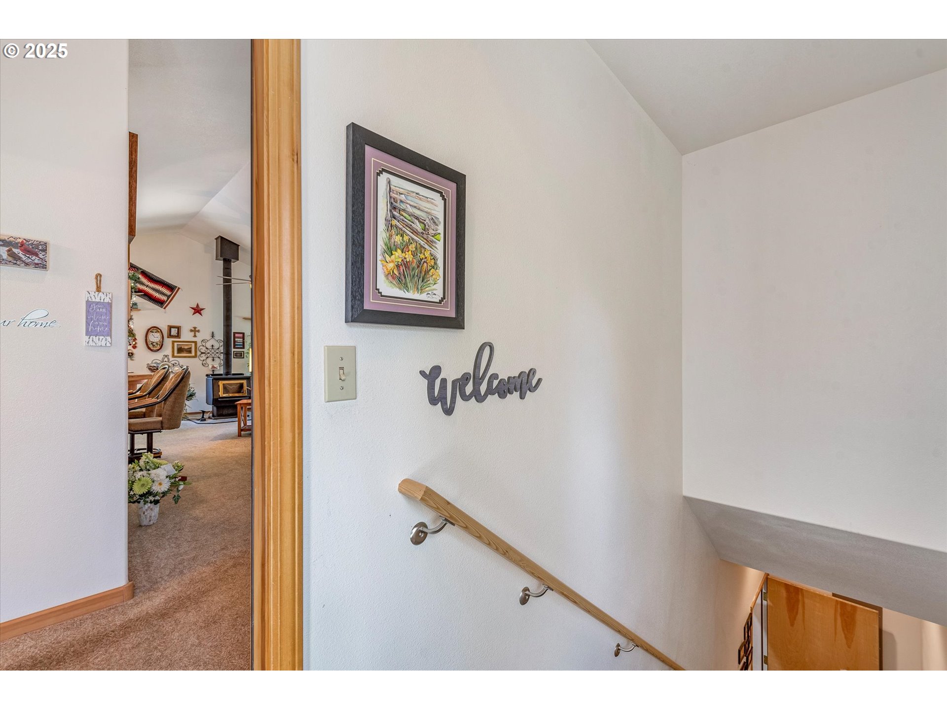 395 Bonanza Street Sumpter, OR 97877 - Photo 24 of 39 a picture of a room