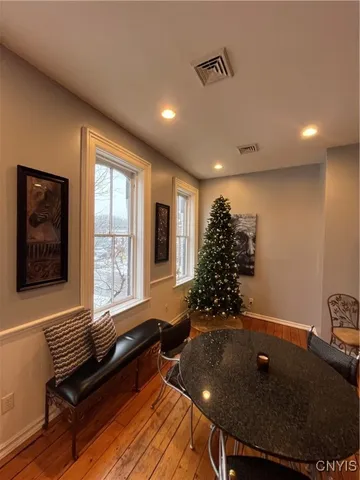 $1,900 | 2 West Park Row, Unit 6, Kirkland, NY 13323