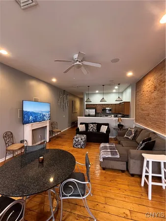 $1,800 | 2 West Park Row, Unit 6, Kirkland, NY 13323