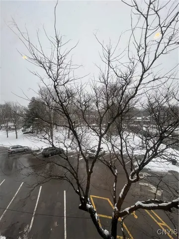 $1,900 | 2 West Park Row, Unit 6, Kirkland, NY 13323