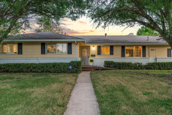 $545,000 | 6900 14th Avenue, Sacramento, CA 95820