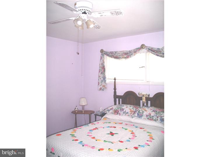 1326 Wingate Avenue Reading, PA 19607 - Photo 20 of 25 Bedroom - Main