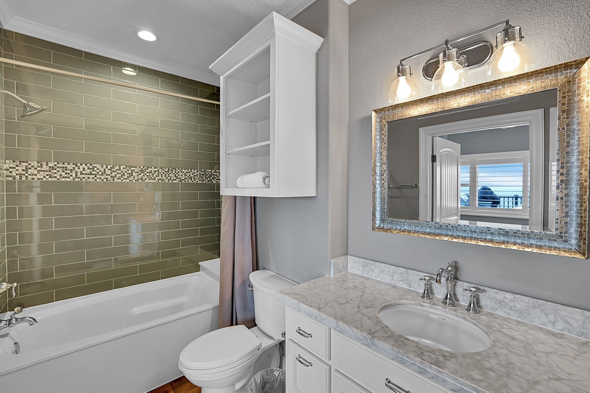 260 Legacy Blvd Point Point Blank, TX 77364 - Photo 30 of 46 Full guest en-suite bathroom