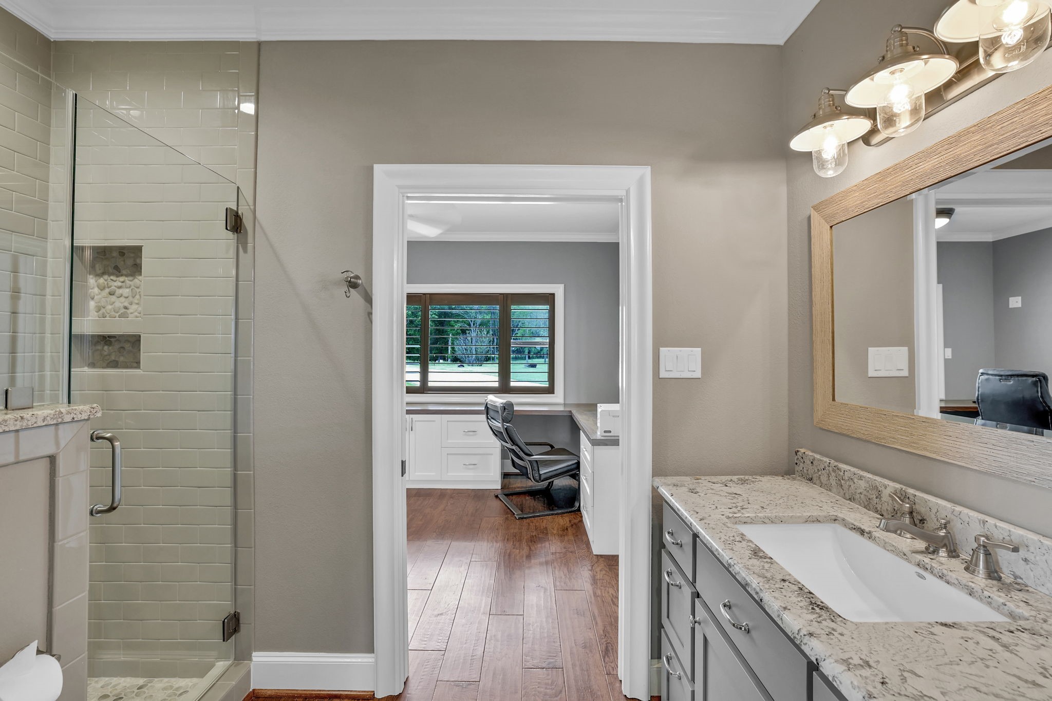 260 Legacy Blvd Point Point Blank, TX 77364 - Photo 32 of 46 Second full guest bathroom