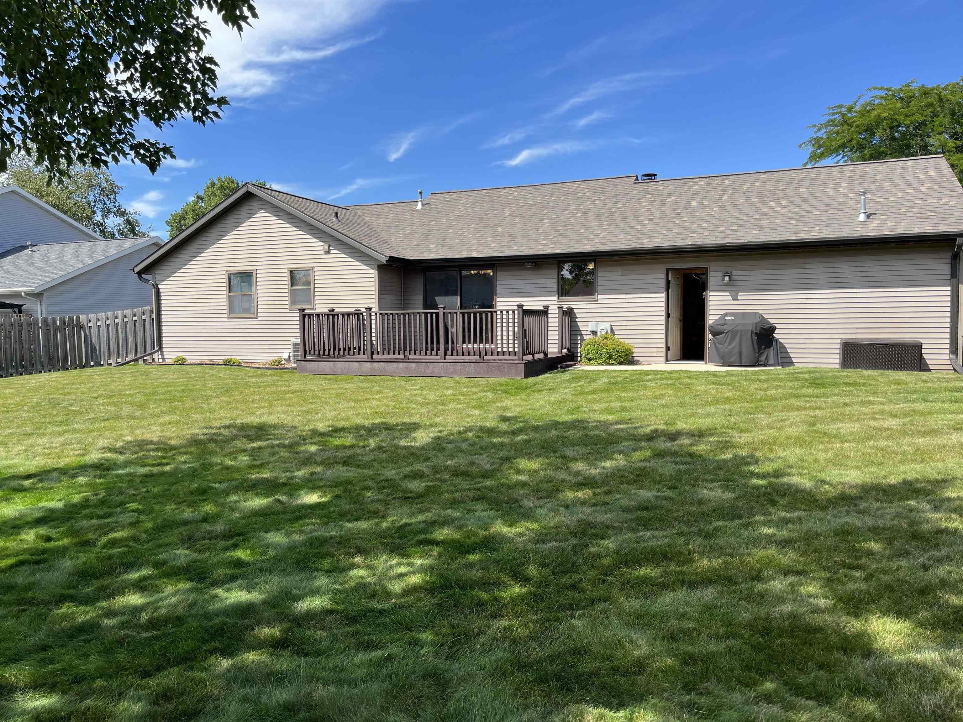 2550 Pecan Street Green Bay, WI 54311 - Photo 18 of 18