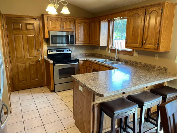 $317,500 | 2550 Pecan Street, Green Bay, WI 54311