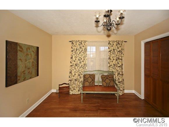 10 Allesarn Road Asheville, NC 28804 - Photo 15 of 24 Gallery Image 15