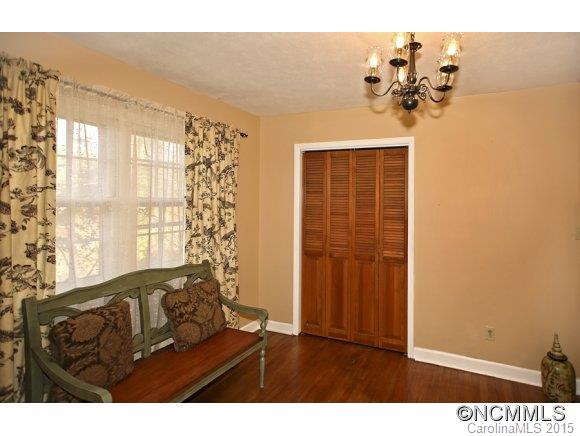 10 Allesarn Road Asheville, NC 28804 - Photo 16 of 24 Gallery Image 16