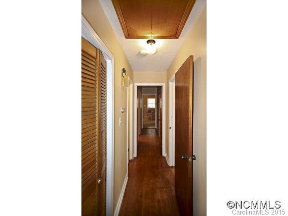 10 Allesarn Road Asheville, NC 28804 - Photo 18 of 24 Gallery Image 18